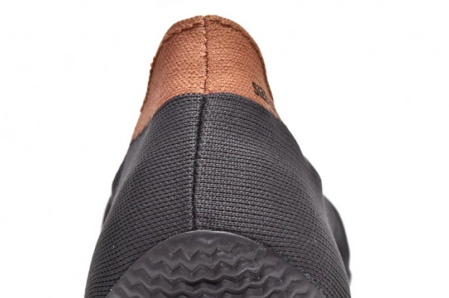 GY1759 Yeezy RNR Adidas Knit Carbon Stone 1104